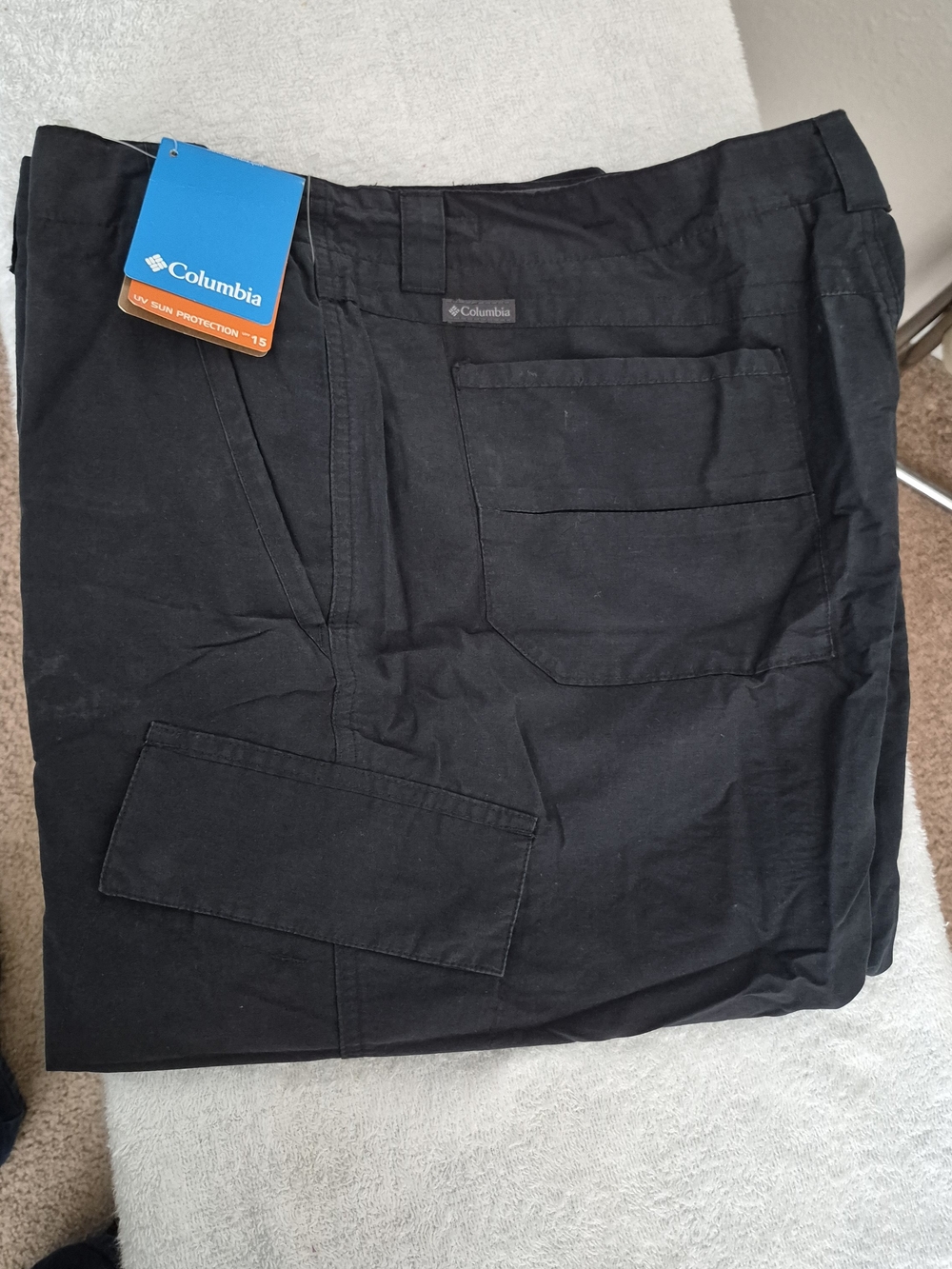 Columbia Men’s Navy Blue Outdoor Cargo Pants Sz 38